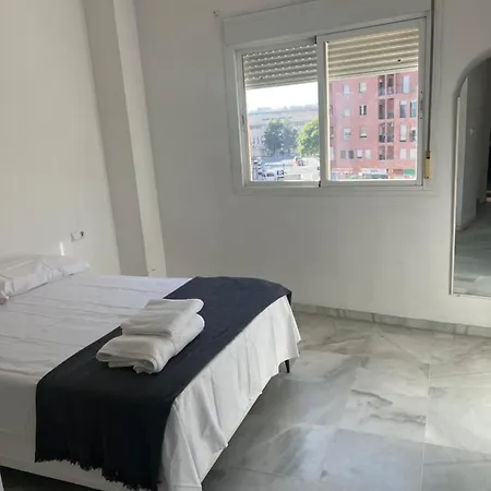 Piso De 3 Con Garaje Apartamento *
